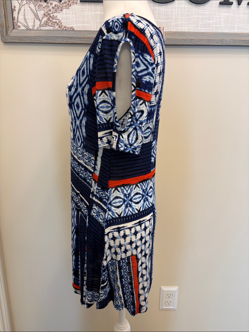 Cable & Gauge Red White Blue Patterned V-Neck Tunic Small - Picture 4 of 12